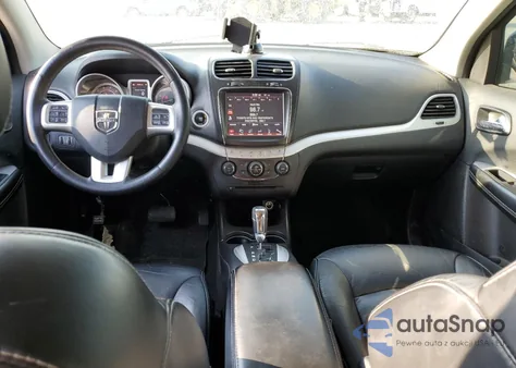 2015 Dodge Journey Sxt z USA, uszkodzony, nr VIN 3C4PDDBG3FT533167